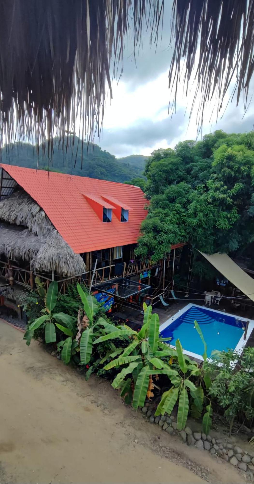 La Natura Hostel & Pool Palomino Bagian luar foto