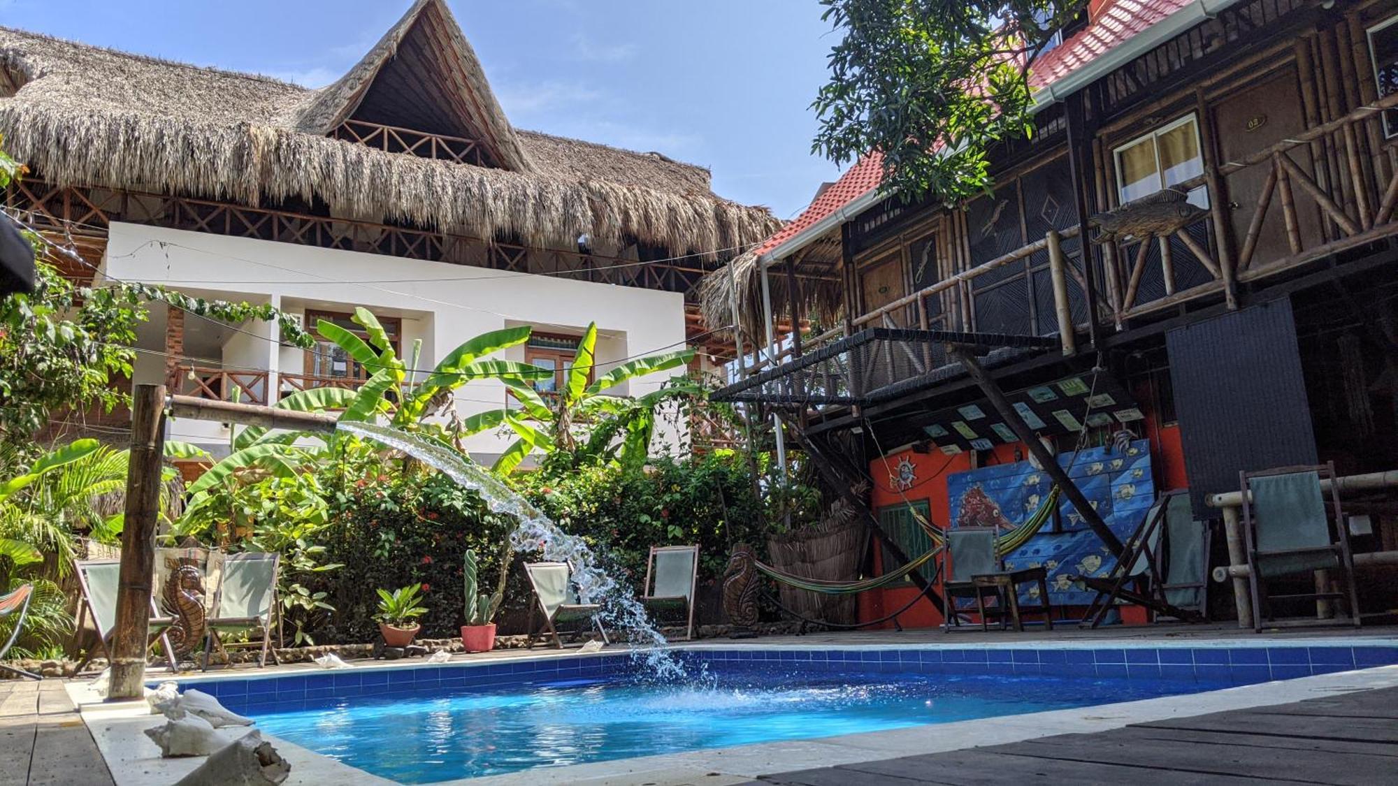 La Natura Hostel & Pool Palomino Bagian luar foto